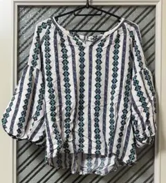 チチカカ フラワーストライプ トップス