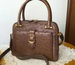 オーストリッチ　ショルダーベルト付きハンドバッグ