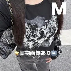 SHEIN 長袖Tシャツ ブラック グラフィックプリント　秋服