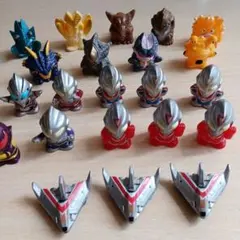 ウルトラマン　指人形のサムネイル