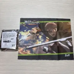 進撃の巨人 メガネ拭き zoff ゾフ ガチャガチャ カプセルトイ 超大型