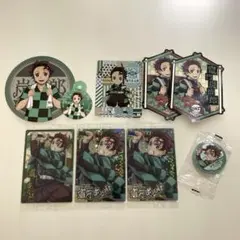鬼滅の刃　炭治郎　缶バッジ・ウエハースカードなどまとめ売り
