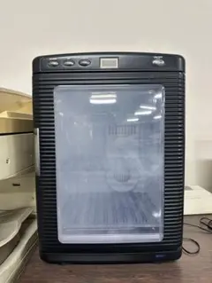 アズマ　SU-RE20LCD 20L 冷温庫 デジタル温度表示　動作確認済み アズマ SU-RE20LCD 20L 冷温庫 デジタル温度表示 - メルカリ