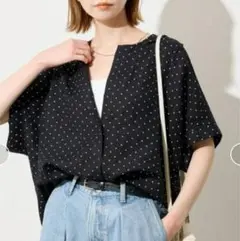 美品✨ジャーナルスタンダード レーヨン麻ノーカラースキッパー 