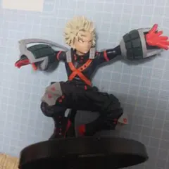 爆豪勝己　ヒロアカ　フィギュア