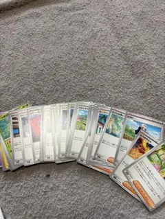 グッズ、サポーター、カード３５枚　モンスター１５枚