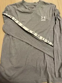 under armorロンT 値下げ相談可能です！