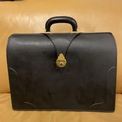 【希少・最高級ライン】BURBERRY バーバリー 本革 ダレスバッグ ブラック 希少・最高級ライン】BURBERRY バーバリー 本革 ダレスバッグ ブラック