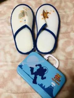 期間限定値下げ完全未使用・トイストーリーのスリッパ＆歯磨きセット