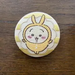 ちいかわ うさぎ 刺繍缶バッジ
