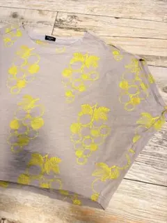 marble SUDマーブルシュッド　カットソー 総柄 刺繍ぶどう柄のサムネイル
