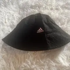 帽子　adidas 黒　ハット　アウトドアハット　ピンクロゴ