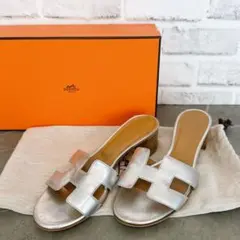 HERMES エルメス オアジス サンダル シルバー Hロゴ ミュールのサムネイル