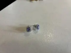 SWAROVSKI　ピアス