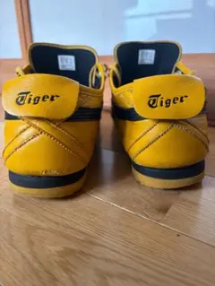 Onitsuka Tiger スニーカー 黄/黒 29cm (EUR 46)のサムネイル