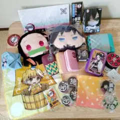 鬼滅の刃、鬼退治グッズまとめ売り