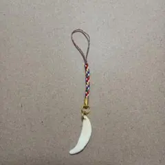 狼の牙キーホルダー