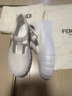 fendi　フェンディ　スニーカー　サイズ7 白　メンズ