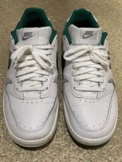 NIKE スニーカー ホワイト グリーン