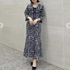 極美品✨リリアンカラット スクエアフリル マーメイドワンピース　ダークグレー　M