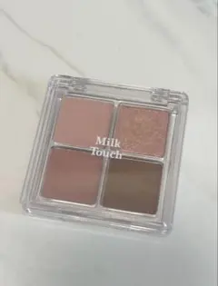 Milk Touch ビーマイファーストアイシャドウ パープルローズシャワーのサムネイル