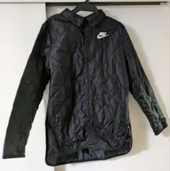 ナイキ　キルティング　ジャケット　薄手の中綿　キッズ　150〜160cm
