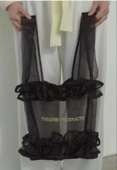 THEATRE PRODUCTS フリル付きシアートートバッグ ブラックのサムネイル