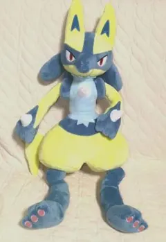 黄色いルカリオ めちゃもふぐっとぬいぐるみ
