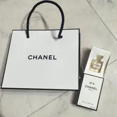 CHANEL シャネル N°5オードゥ パルファム 1.5ml サンプル