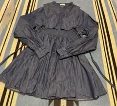 アースミュージックアンドエコロジー　デニムのチュニックシャツ