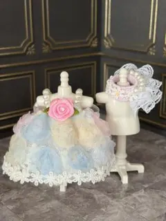 No.16 ミニチュアドール　服　ハンドメイド　約7cm 女の子