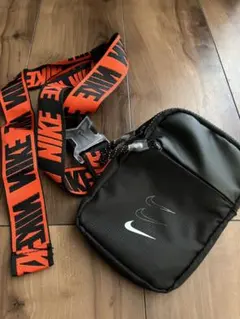 NIKE ボディバッグ　美品