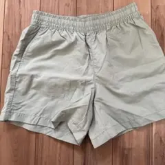 GAP KIDS ショートパンツ Mサイズ　130㎝　ライトグリーン　カーキ