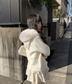 Item thumbnail for item 8ff5e223-6550-434e-8fc5-4b97038df885