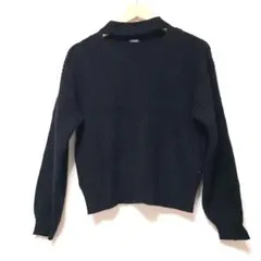 チョーカーネック　ニットプルオーバー　ブラック