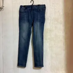 Item thumbnail for item ef7aa915-75b3-43a6-b585-66276bac0c96