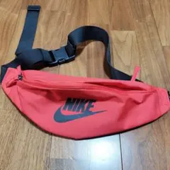 NIKEヘリテージ ショルダーバック ウエストポーチ