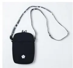 MARY QUANT ブラックショルダーバッグ