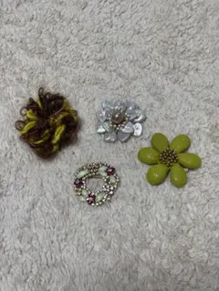 花モチーフブローチ4点セット