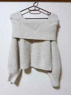 オフショルダーアイボリーセーター M イング