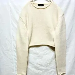 ♦️期間限定出品　限界値　ZARA クリーム　ホワイト　ショート丈　かわいい