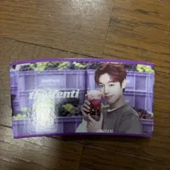 the Venti × PARK JI HOON カップスリーブ