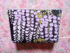 藤の花ブラックポーチ　花柄ポーチ　和風