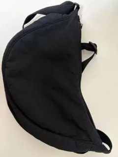 UNIQLO ラウンドミニショルダーバッグ ブラック 黒