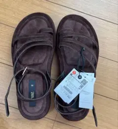 新品未使用ZARA スエード　サンダル