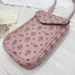 Item thumbnail for item 6c908674-406c-4814-a6a3-30e65530637c