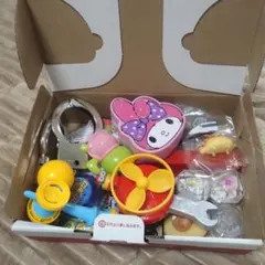おもちゃセット　ハッピーセット　カプセルトイ　色々