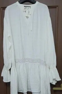 【w closet】 ホワイトトップス(新品未使用タグ付き)