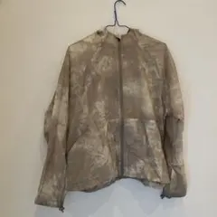 newbalance パーカー　レディース新品タグ付き