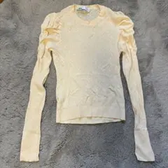 ZARA パフスリーブ 長袖